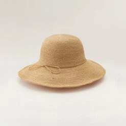 Tahani 9 Tahani -Chic & Cozy HAT50123 Natural 3