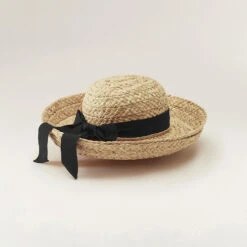 Classic 5 -Chic & Cozy HAT50182 NatBlk 3