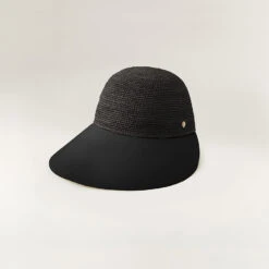 Blaise -Chic & Cozy HAT50530 CharBlk 1