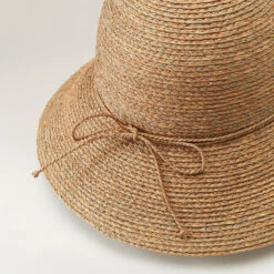 Valence 9 9 Valence 9 -Chic & Cozy HAT51498 Nougat 4