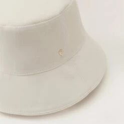 Ulla -Chic & Cozy HAT51766 White 4