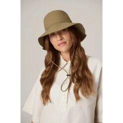Benoit -Chic & Cozy HAT51807 Fossil 2 2