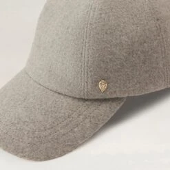 Fifi -Chic & Cozy HAT51821 NrthnMrl 4