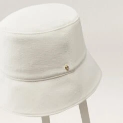 Vivant -Chic & Cozy HAT51835 WHITE 4