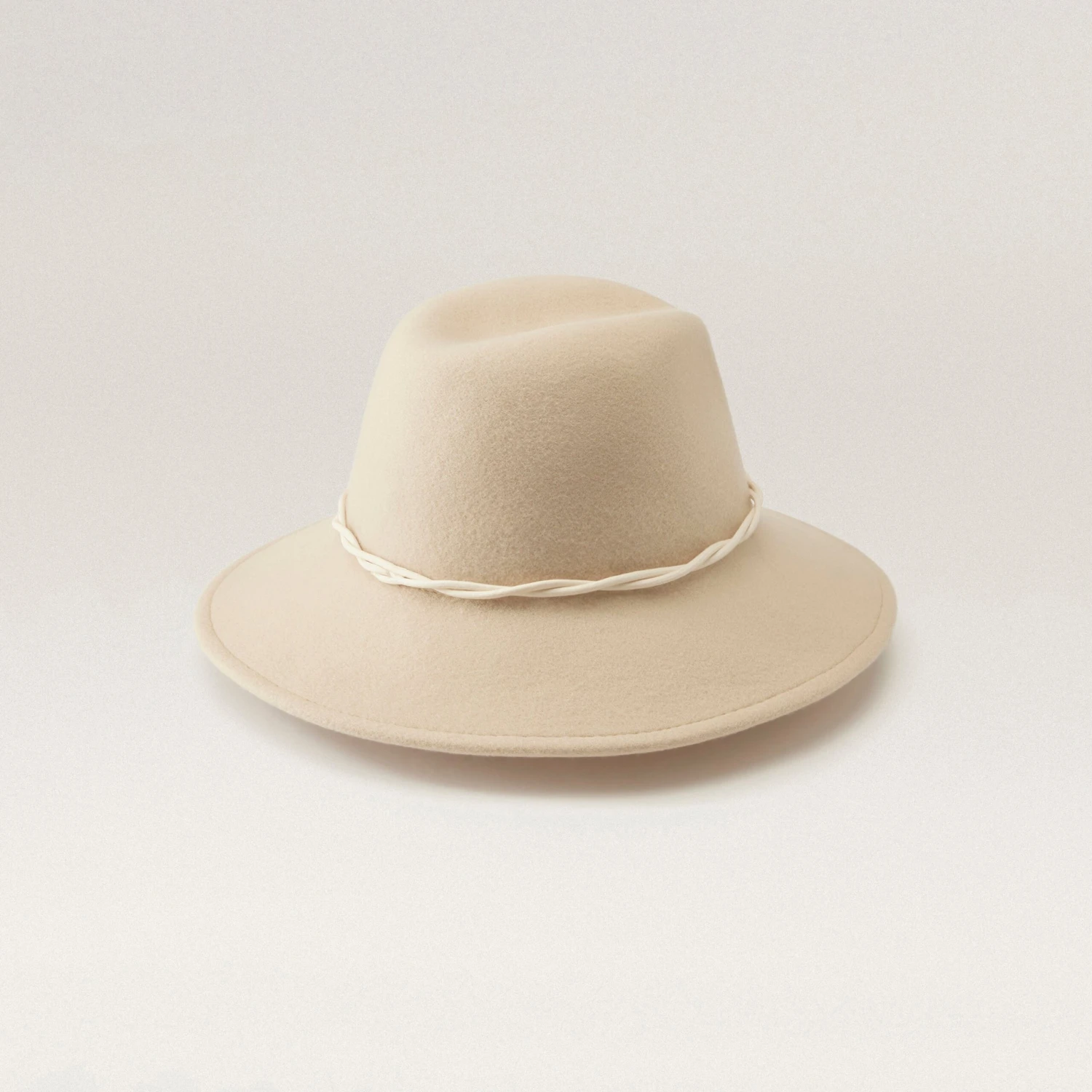 Eleonore 4 Eleonore - Image 2