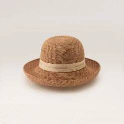 Provence Logo 10 -Chic & Cozy HAT51952 NOUGAT 3