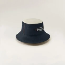 Laken 8 Laken -Chic & Cozy LAKEN HAT51637 NavyNat 3