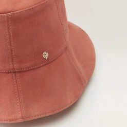 Whitney -Chic & Cozy WHITNEY HAT51433 BlssmSuede 5